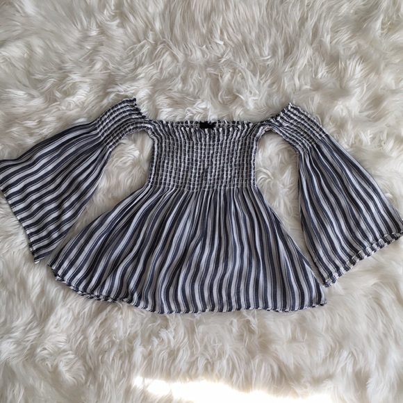 Blue Life Blue/White Straps Bell Sleeves Top - Picture 3 of 11